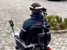 INTRODUCING COMOVEIT SMART - THE HEAD-FOOT WHEELCHAIR STEERING SYSTEM