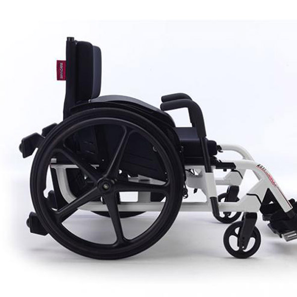 Invacare Action Ampla Manual Wheelchair