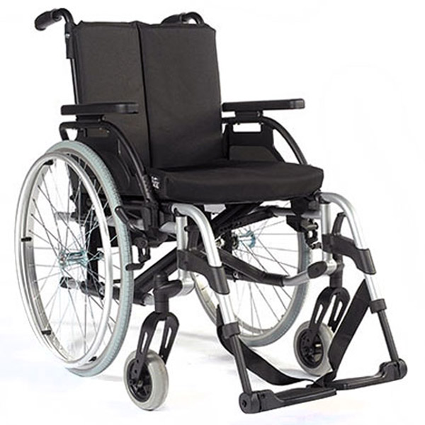 Breezy RubiXÂ² Manual Wheelchair